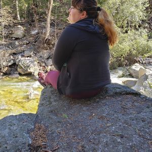 Meet your Posher, Emilia